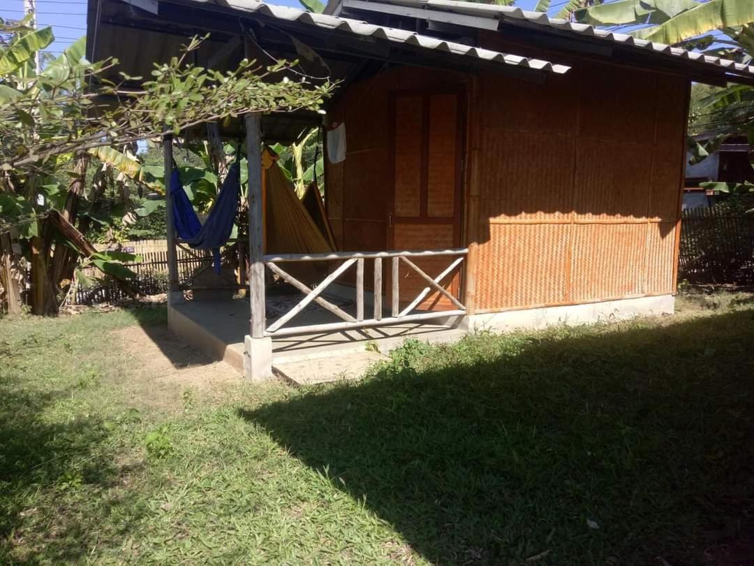 Hotel Sleepy Hut Pai Exterior foto